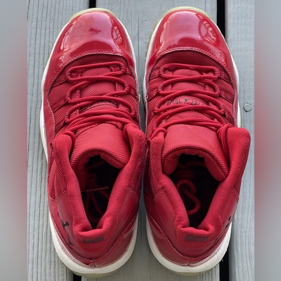 Air Jordan 11 Retro Win Like 96 Gradeschool Size 7Y Or Wmns Size 8.5 378038-623 - Picture 7 of 12